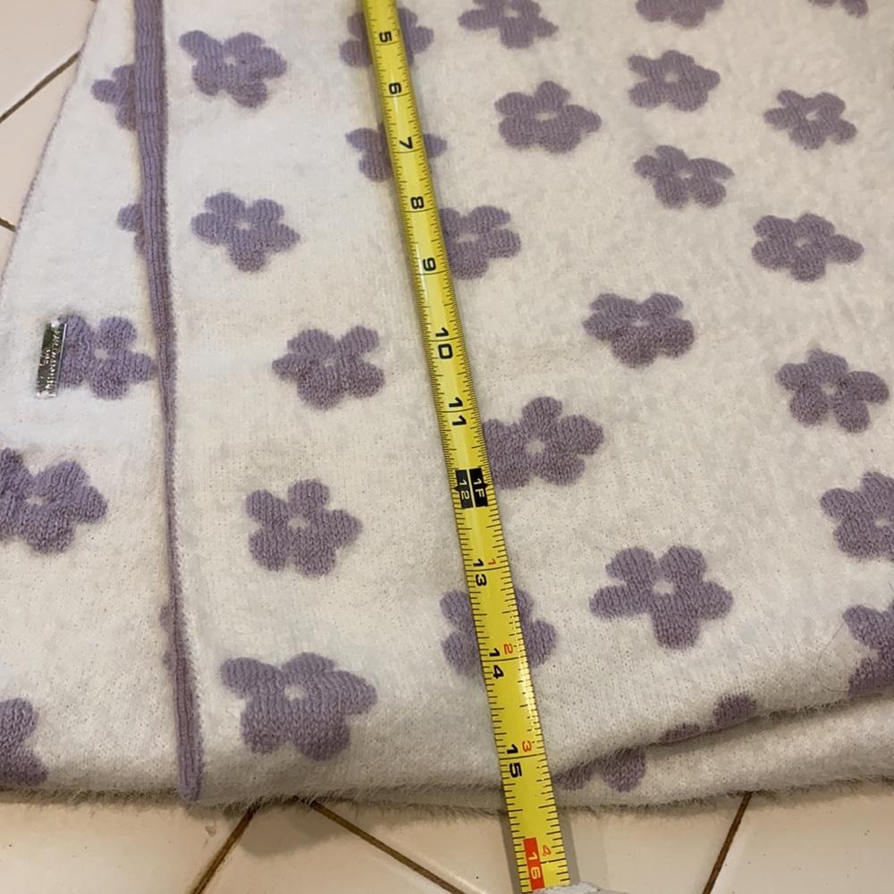 Karl Lagerfeld White and Purple Floral Scarf - Picture 7 of 10